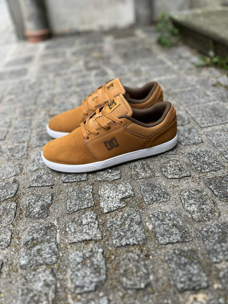 DC Crisis (brown/white)